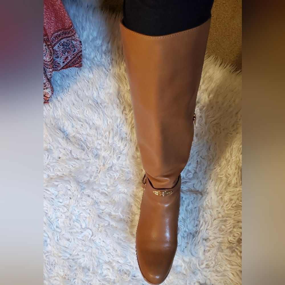 Size 11M Michael Kors boots 3 inch heel